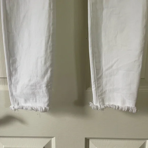 Pink Lily white jeans NWOT - Picture 3 of 6